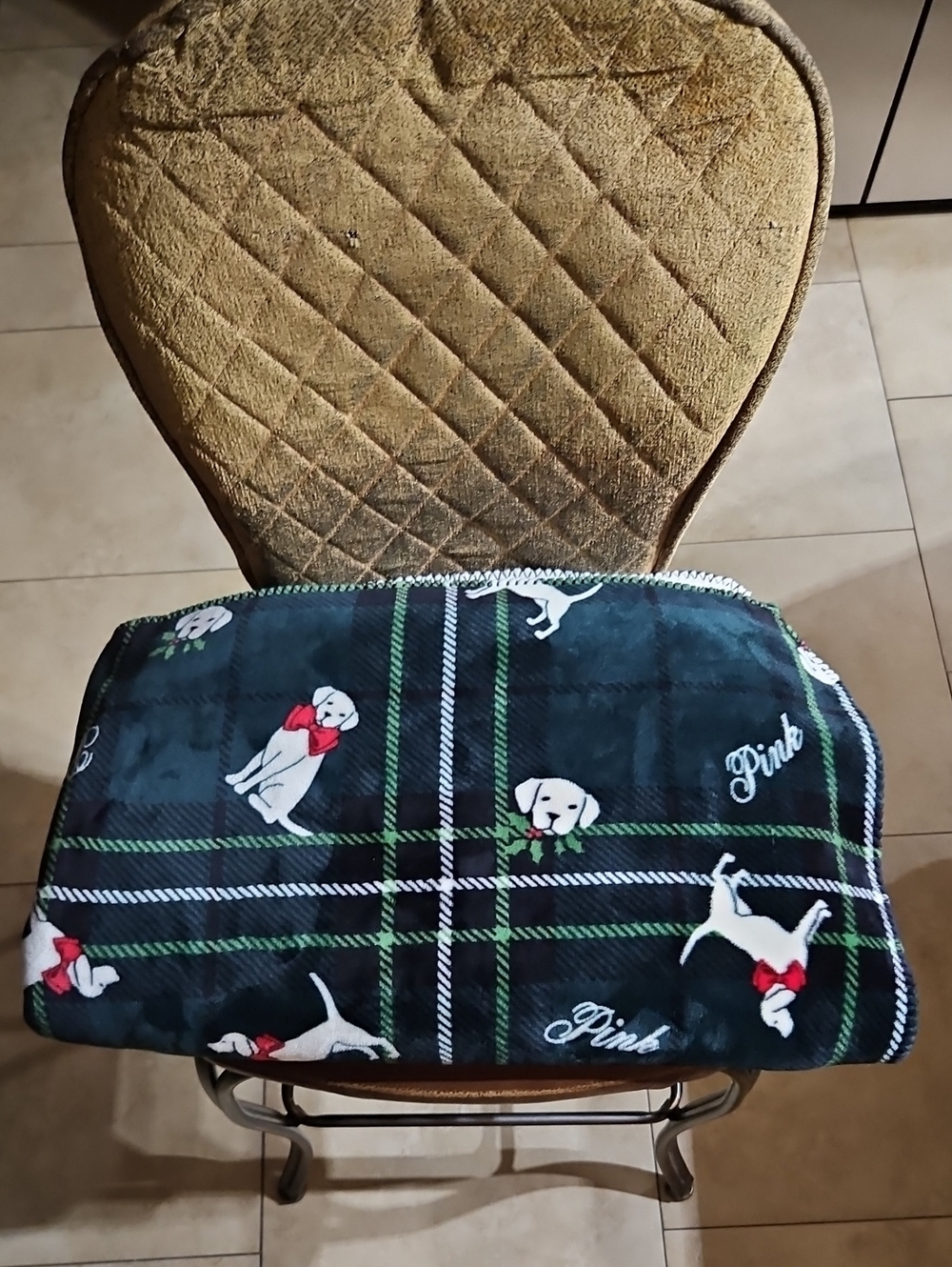 PINK Victoria's Secret Green Plaid Christmas Holiday Dog Blanket Throw Sherpa